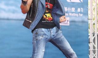 炎亚纶汪东城撞脸