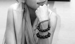 一个人的行李戴佩妮